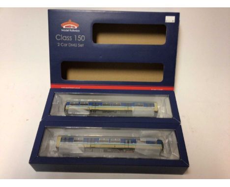 Bachmann OO gauge Class 150/1 DMU 150150 BR Provincial Sprinter (weathered) 32-928 boxed