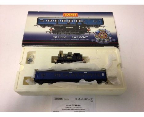 Hornby OO gauge Bluebell Railway Train Pack R 2891 boxed