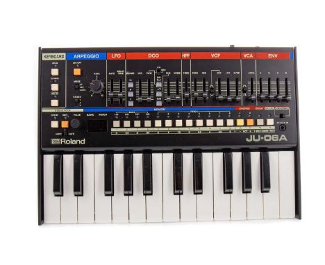 ROLAND K-25M KEYBOARD UNIT,boxed