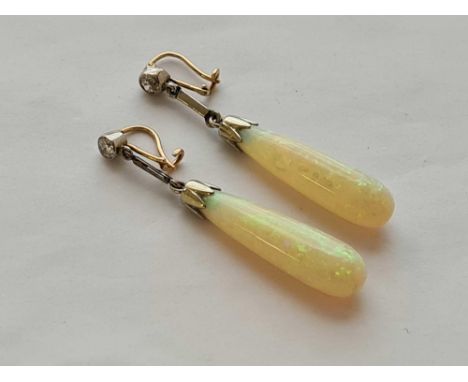 A PAIR OF ANTIQUE OPAL AND DIAMOND DROP EARRINGS 