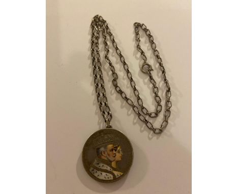 Enamel pursian coin pendant, 27g