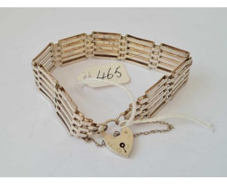 A silver 5 bar gate bracelet with padlock clasp 16.5g