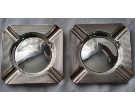 A pair of square ashtrays with engine turn decoration, 3.5” wide – Birmingham 1962, 80g