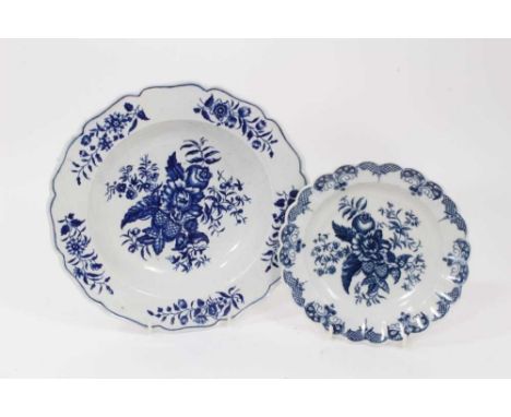 A large Worcester blue and white Pinecone pattern dish, with scalloped rim, crescent mark to base, 25cm diameter, together wi
