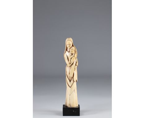 Virgin and Child - Kongo - early 20th century - DRC - AfricaRegion: AfricaPeriod: early 20th centurySizes: H=220mm L=40mmWeig