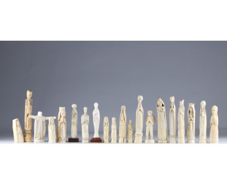 Unique collection of 20 sculpted virgins from the Congo - 19th / 20th - Africa DRC - Private collection BelgiumRegion: Africa
