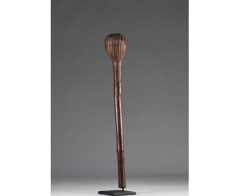 Tchokwe club - coll. private Belgian - early 20th century - DRC - AfricaRegion: AfricaPeriod: early 20th centurySizes: H=560m