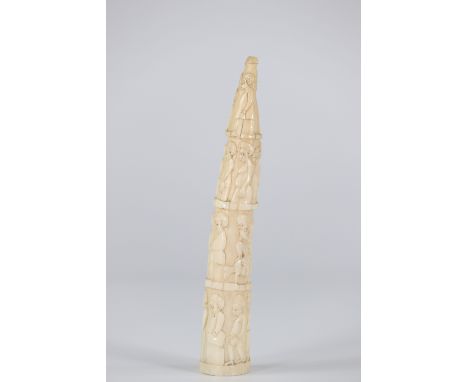 Loango mid 20thRegion: AfricaPeriod: mid 20th centurySizes: H=225mm L=40mmWeight (K): 0.424kgCondition: At first glance - pat