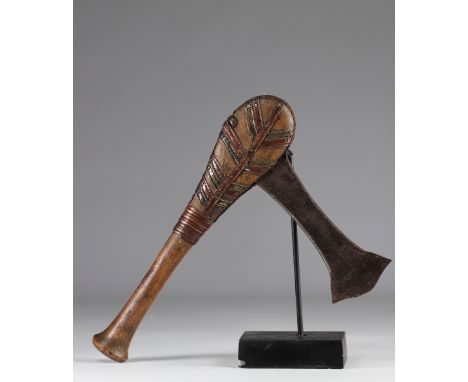 Tchokwe ax - early 20th century - DRC - AfricaRegion: AfricaPeriod: early 20th centurySizes: L=350mm l=250mmWeight (K): 0.485