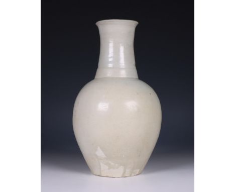 China, celadon glazed vase, Northern Sung dynasty, 10th-12th century, with bulbous body and tall neck, covered with a pale gr