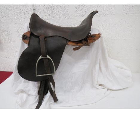 British Army 1890 MKIII Boer War Trooper's Saddle dark brown leather saddle and side flaps.  Front and rear steel arches.  Lo