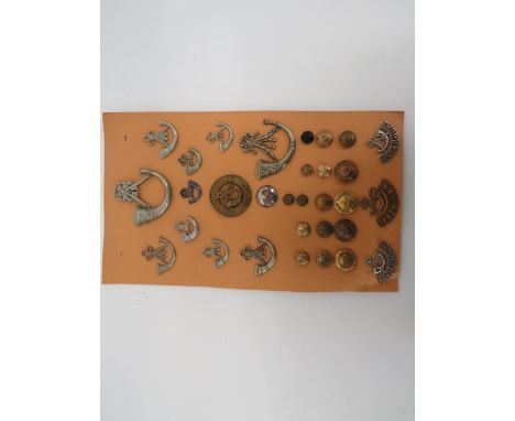 Selection of Oxfordshire Badges and Buttons badges include white metal cap badge ... Brass Home Service plate centre (3 loops