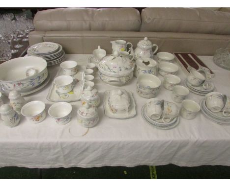 QUANTITY OF VILLEROY &amp; BOCH RIVIERA PATTERN TEA, DINING AND KITCHEN CHINA INCLUDING CUPS AND SAUCERS, BUTTER DISH AND COV