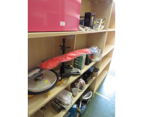 ASSORTED KITCHEN AND HOUSEHOLD ITEMS INCLUDING UTENSILS, SCALES AND WEIGHTS, PASTAS MAKING ITEMS ETC