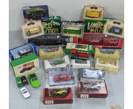 Various toy cars / model cars to include Corgi Range Rover - Metropolitan police, Corgi AEC 508, Corgi CC01603 Jaguar XKR and