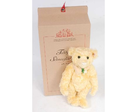 A Steiff Snowdrop teddy bear, white tag to ear numbered 661563, limited edition No. 649/2000 released, exclusively for German