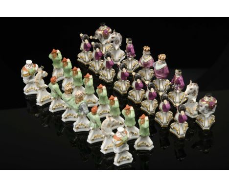 Chess Pieces "Court Figures", Meissen porcelain, model by Johann Joachim Kaendler (1706-1775), one of the sets in green, the 