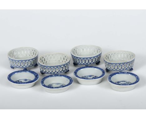 A set of four oval salt cellars, export Chinese porcelain, blue decoration “Landscapes with figures on horseback”, Kangxi per