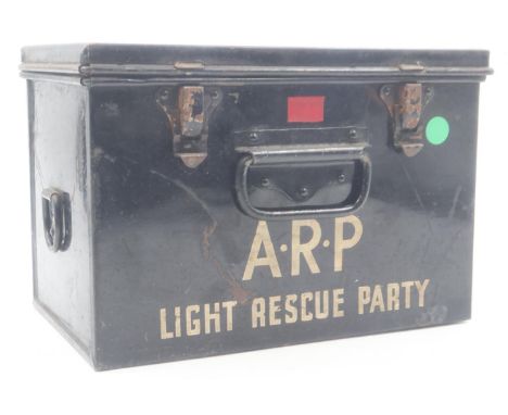 ARP Light Rescue Party first aid tin. UK P&amp;P Group 2 (£20+VAT for the first lot and £4+VAT for subsequent lots) 