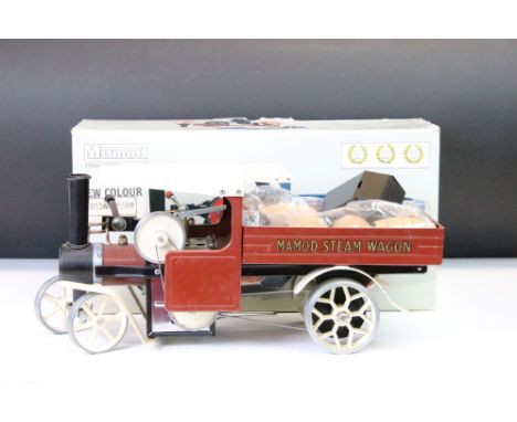 Steam Engine - Boxed Mamod steam wagon SW1 in brown / cream colour way. Overall good, box VG.