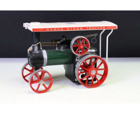 Boxed Mamod TE1A Traction Engine, showing some slight wear but vg overall, box gd with a torn lid