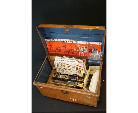 Meccano - Collection of mid 20th C accessories and parts to include clockwork motor, wheels, ephemera etc, contained within t
