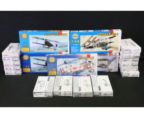 15 Boxed &amp; unbuilt plastic model plane kits, 1:40 to 1:72 scale, to include 10 x Pegasus (4009, 4011, 4010, 4007, 3003, e