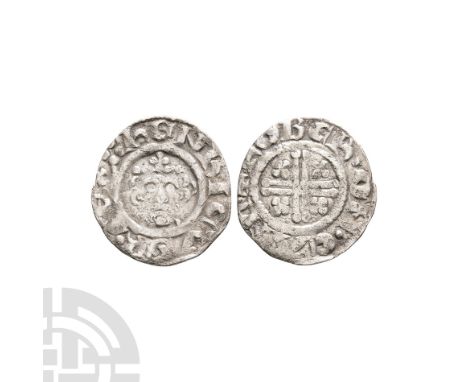 1189-1194 A.D. Class 3ab2. Obv: facing bust with sceptre and HENRICVS REX legend. Rev: short voided cross and quatrefoils wit