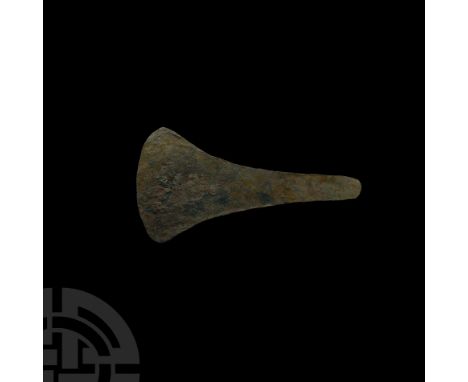 Circa 2nd millennium B.C. Featuring wedge-shaped cheeks, a convex cutting edge and rounded terminal. Cf. Çetin, A., Bilgi, Ö.