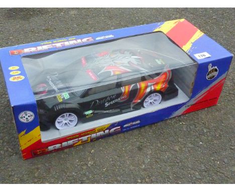 RADIO CONTROLLED 1:10 SCALE RACING CAR THE KING OF DRIFT 4X4 DRAGON SPEEN KING BLACK