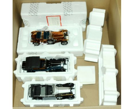 Franklin Mint, a partially boxed Vintage Rolls Royce group (Polystyrene only) of 1:24 scale models to include B11UX56 1921 "S