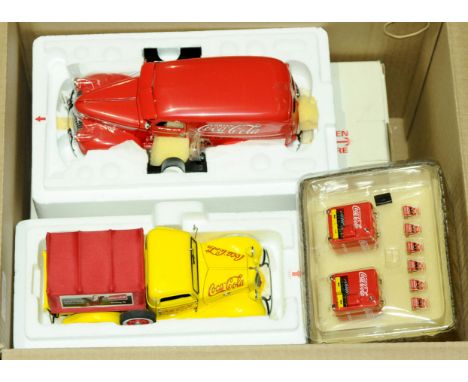 Danbury Mint, a boxed pair of 1:24 scale "Coca Cola" related Delivery Trucks comprising of 1941 Delivery Truck in Red along w