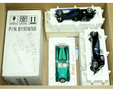 Franklin Mint, a boxed group of Bugatti models to include B11UW50 1929 Bugatti Royale, B11RB69 1930 Bugatti "Royale Coupe" X2