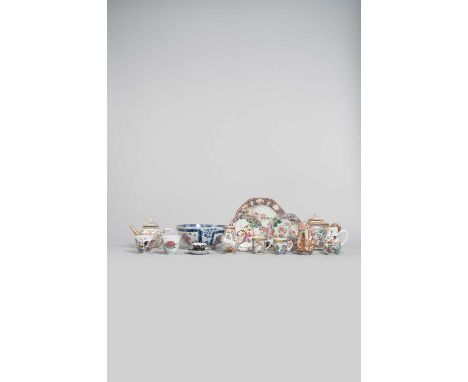 A COLLECTION OF CHINESE FAMILLE ROSE PORCELAIN18TH CENTURYComprising: two teapots and covers, a bowl, two jugs, nine other it