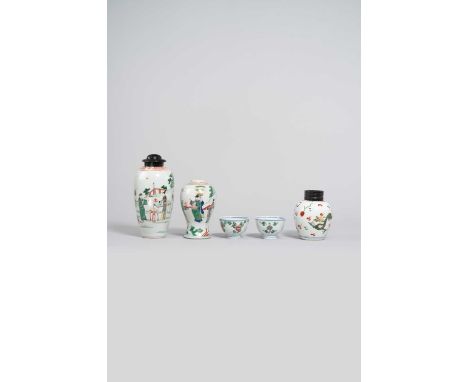 A SMALL COLLECTION OF CHINESE FAMILLE VERTE ITEMS KANGXI 1662-1722Comprising: three vases and two cups, the vases painted wit
