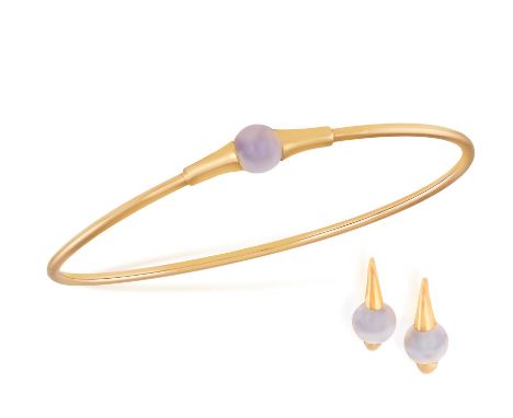 POMELLATO: A MOONSTONE "M'AMA NON M'AMA" BANGLE WITH EARRINGS EN SUITEEach moonstone cabochon within closed-back setting, mou