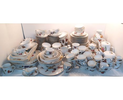 ROYAL WORCESTER "EVESHAM" EXTENSIVE DINNER, TEA, COFFEE SERVICE APPROX 200 PLUS.
INC. 11 DINNER PLATES, 10 DESSERT PLATES, 14