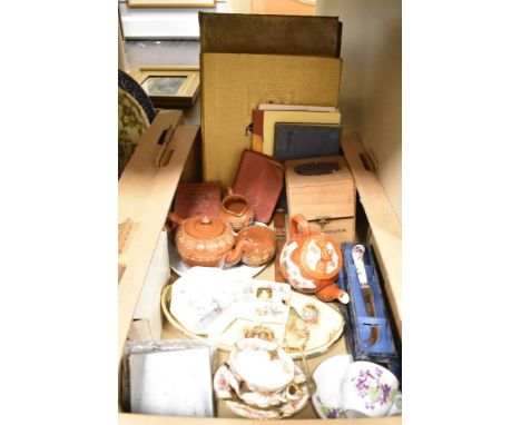 A miscellaneous selection of items including a small selection of books including Everyman-His Own Farrier by Francis Clater,