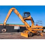 CASE WX210 HIGH-RISE CABIN MATERIAL HANDLER *C/W WOOD GRAB*