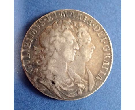 Silver half crown, William and Mary 1689, first reserve, first crowned shield - Condition: Fine 