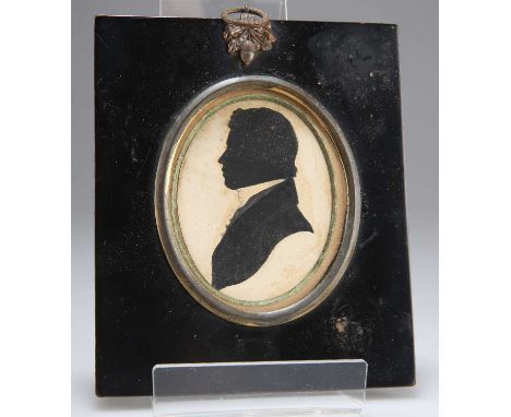 19TH CENTURY ENGLISH SCHOOL PORTRAIT SILHOUETTE OF A GENTLEMAN Indistinctly inscribed versoWatercolour7cm x 5.5cm