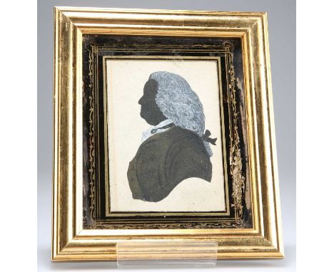 18TH CENTURY ENGLISH SCHOOL PORTRAIT SILHOUETTE OF A GENTLEMAN IN A WIG Silhouette 11.5cm x 8.5cm