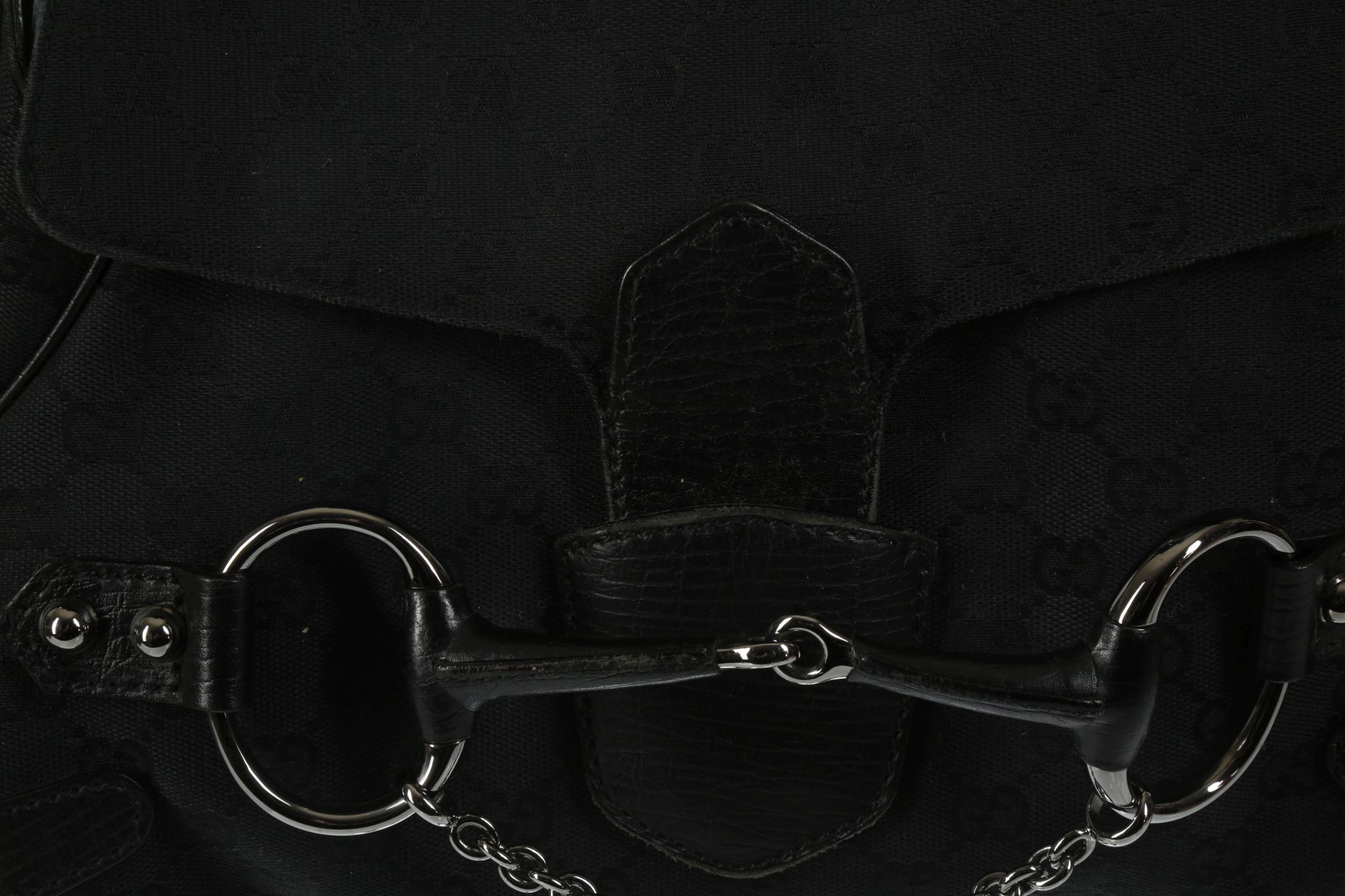 black gucci horsebit bag