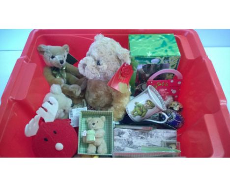 A box of small teddies & teddy bear related items including a Harrods bear and Goebel boxed Herman 2003 Heirloom collection L