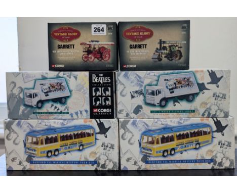 Corgi- Vintage Glory Of Steam, 80306- a limited edition 'Garrett- 4CD Showmans Tractor 'Lord George' model, with 1 Corgi- Vin