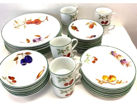 42 piece Royal Worcester evesham vale dinner service, to include plates, mugs, bowls etc 