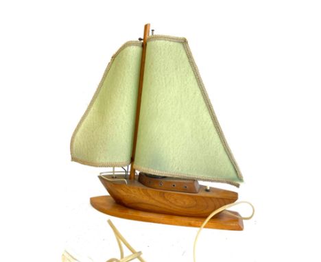 Vintage wooden teak boat table lamp, working order 