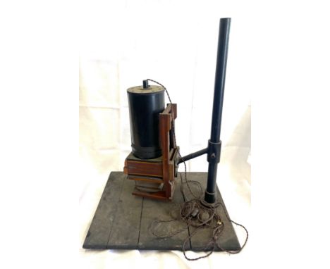 Vintage enlarger, untested, in need of re-wiring 