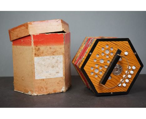 Vintage boxed Scholar squeezebox 