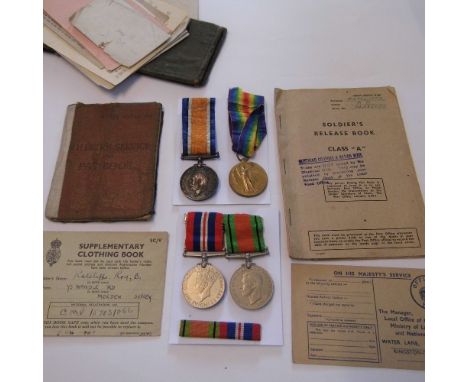 *WWI & WWII. A pair to Sergeant W. Ratcliffe, Durham Light Infantry British War and Victory Medals (252287 Sjt. W. Ratcliffe.